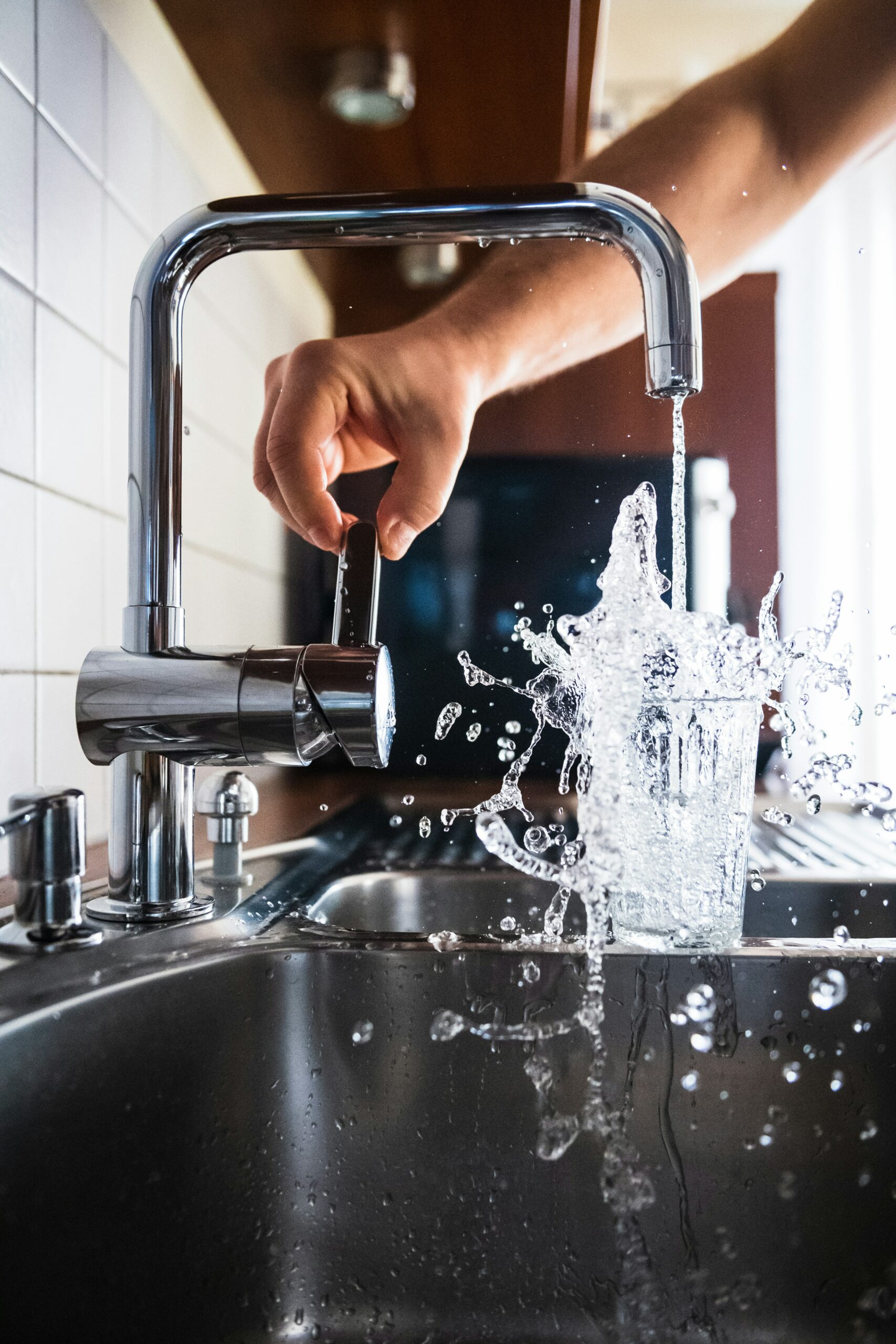 Essential Water Damage Restoration Steps to Take Right Away